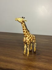 Giraffe (Eating) Animal Figure - Schleich Animal Figures 1993 - D1