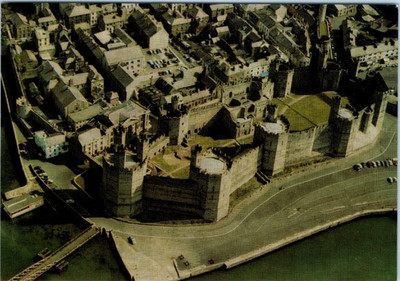 Vintage Postcard P1 Castell Caernarfon Gwynedd Wales Aerial Castle View