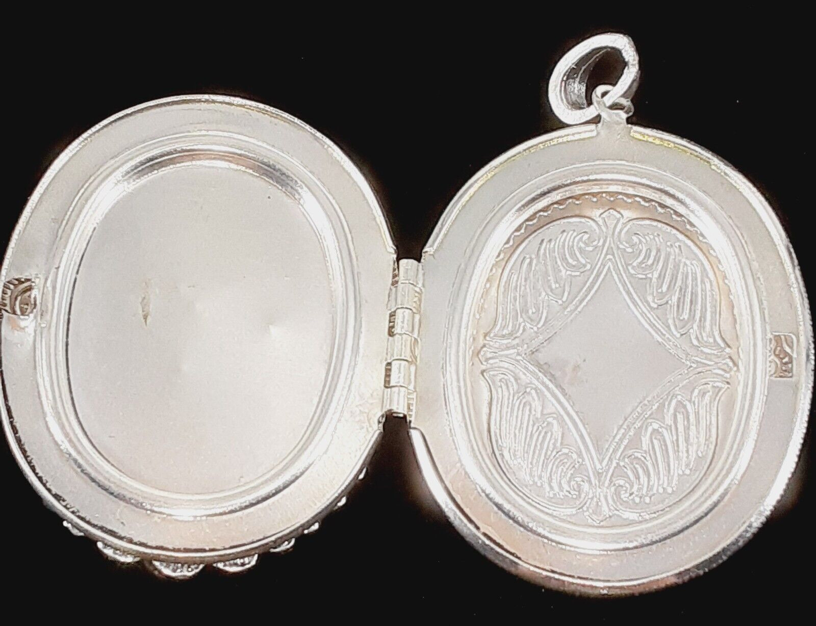 Victorian Inspired Silver Tone  Filigree Locket C… - image 5