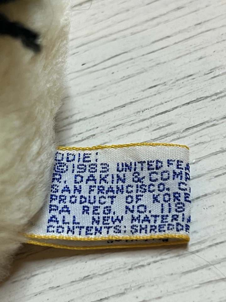 Vintage 1983 Dakin Garfield “ Odie “ Stuffed Plush Dog Sitting 5” - Image 4 of 4