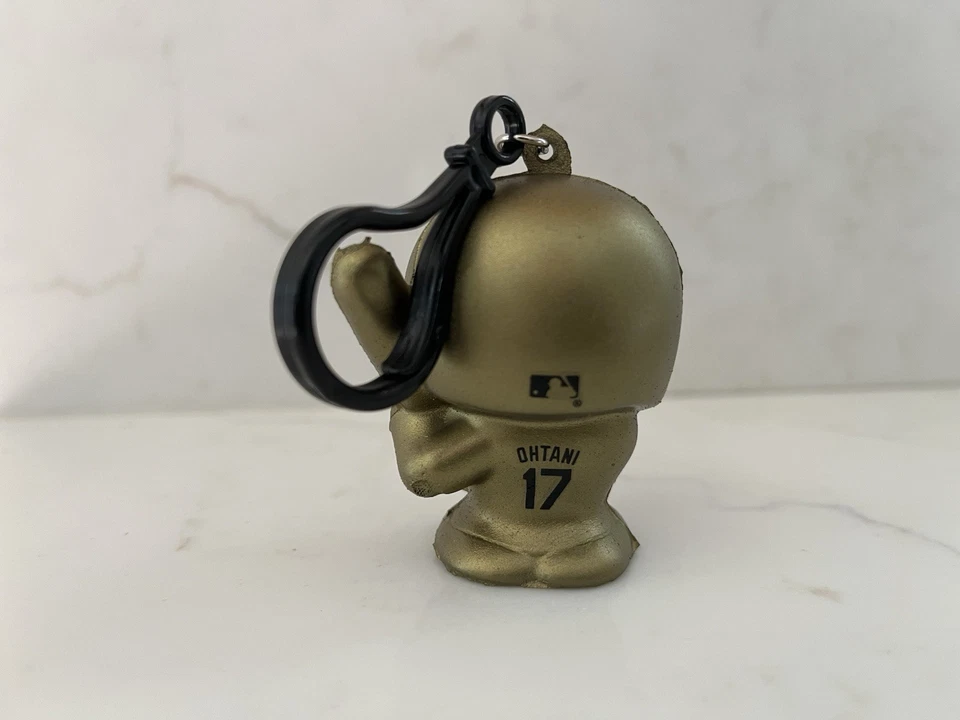2025 MLB Squeezymates RARE Gold Shohei Ohtani Los Angeles Dodgers - Image 2 of 4