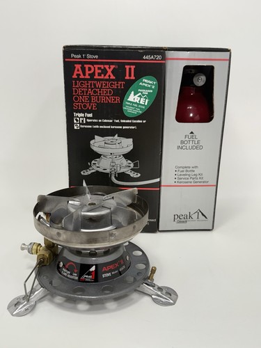 Réchaud de camping portatif au naphta à 1 brûleur Coleman Classic avec pare-vents | Canadian Tire