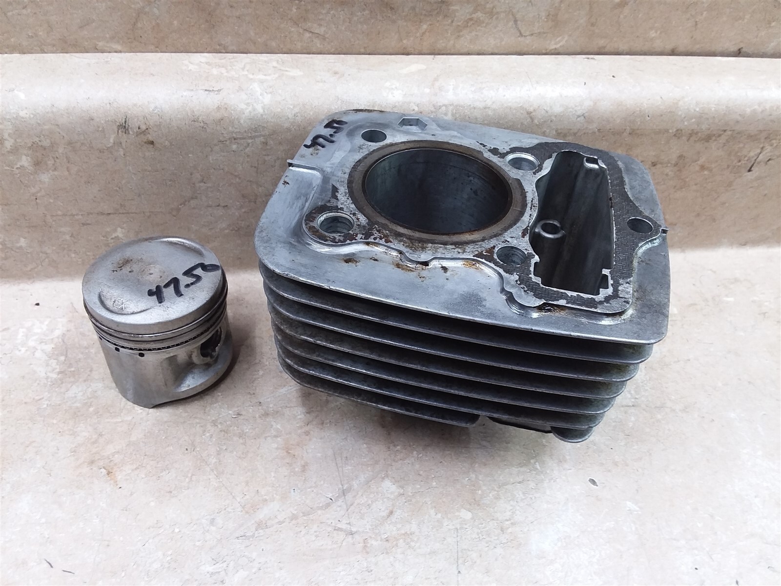 Honda 80 XL80-S Engine Cylinder& Piston Worn 1980 1981 PA AP-415