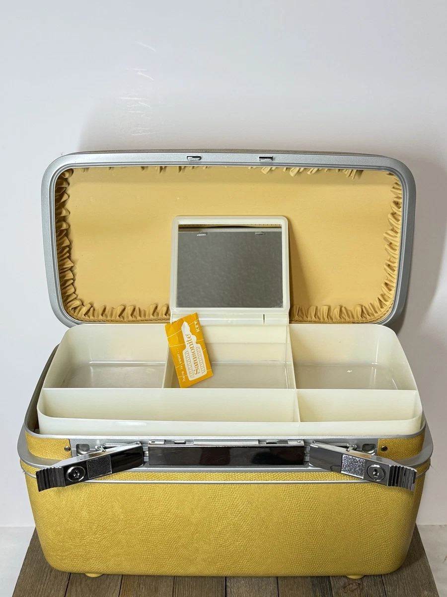 Vintage Vanity Cases Travel Accessories with Lock for sale - eBay