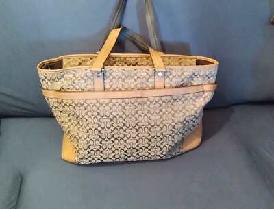 COACH ノベルティ Coach The Coach Originals Glovetanned Leather Safari Tote | Totes