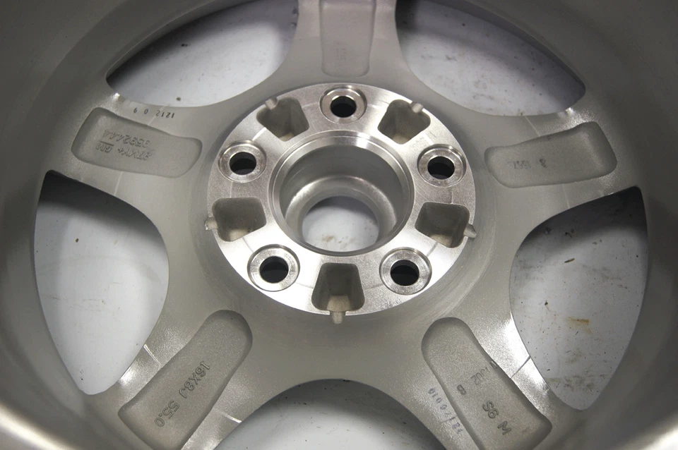 1995-2002 Pontiac Trans AM Wheel New OEM 16"x 8" Silver 9592445 09592444 - Изображение 4 из 4