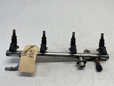 Mercedes A-Klasse W169 A200 / Benzin Einspritzleiste Einspritzdüse A2660700395