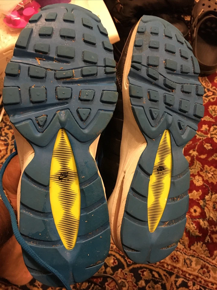 NIKE AIR MAX 95 LE SNEAKERS BLACK/PINK/ SKY-BLUE KIDS SIZE 6.5Y (310830-007) - Image 3 of 4