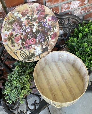 Vintage Tri Coastal Design Hat Box W/Farmhouse Floral Design  display picture 2
