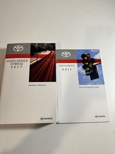 2017 Toyota Highlander Owner's Manual Set