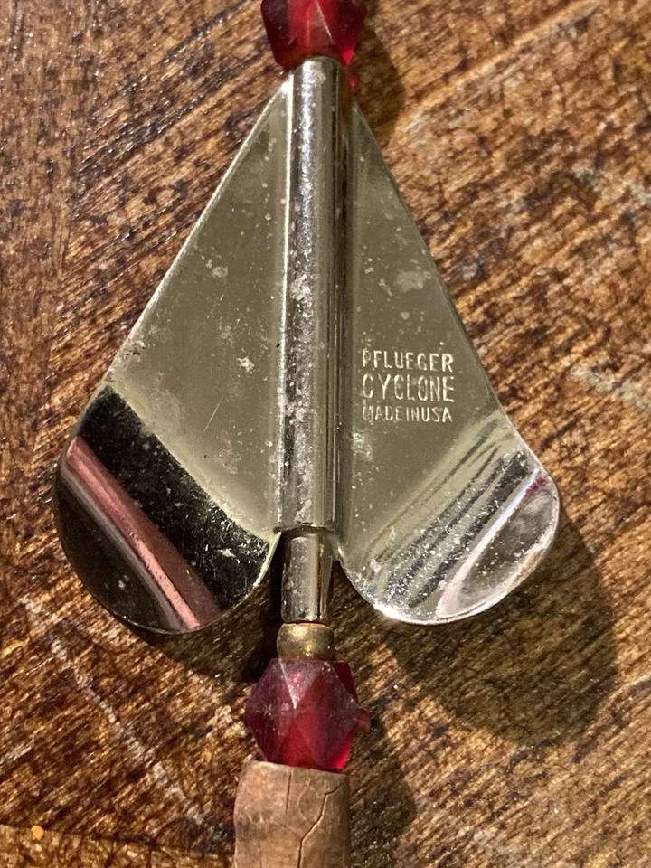 Spinner ciclónico vintage Pflueger. Fecha temprana. Raro. Difícil de encontrar. Foto 3 de 3