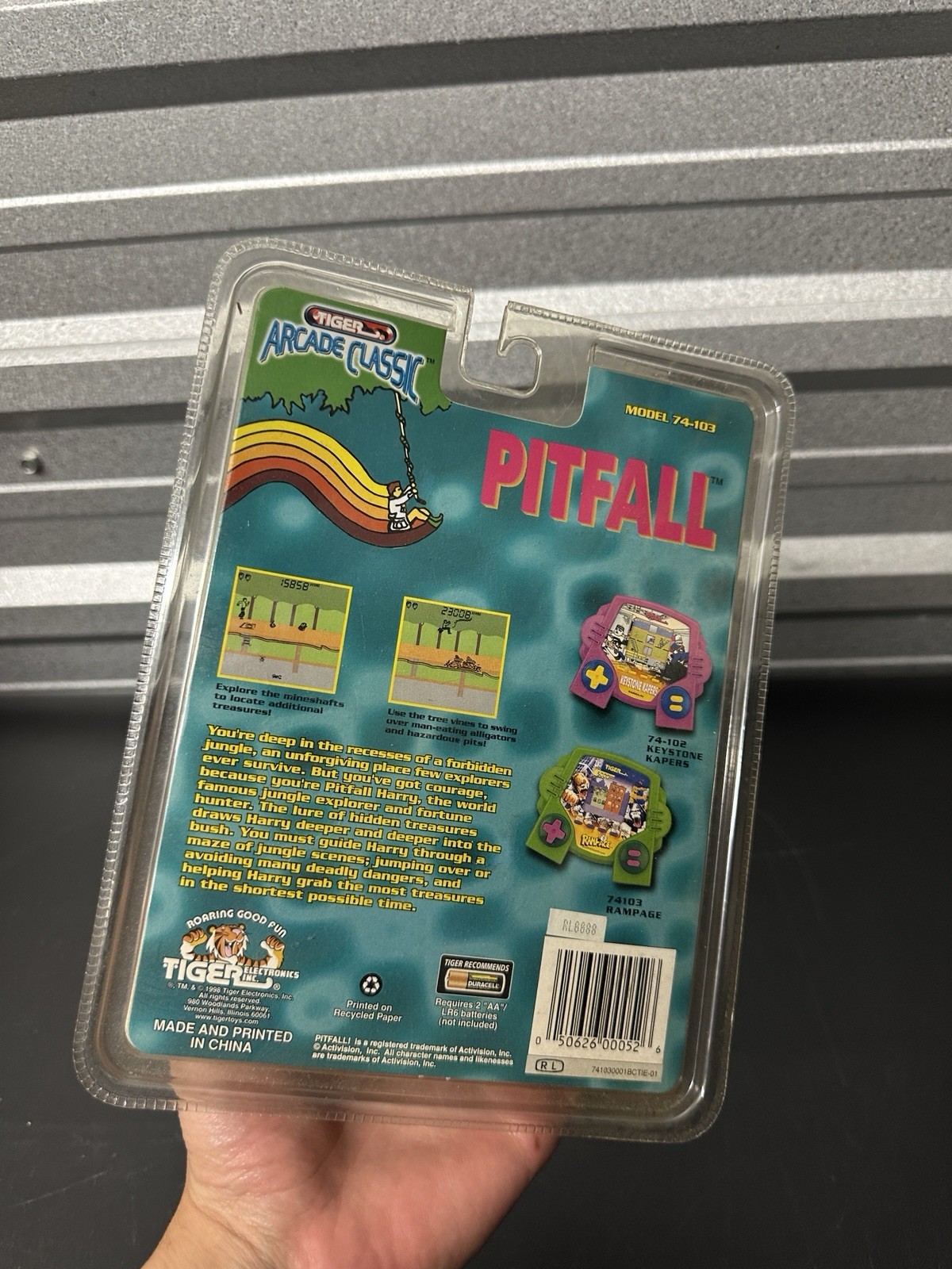 1998 Tiger Electronics Arcade Classic Pitfall Handheld LCD Game New Sealed Packa