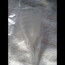 Alicia Kubek menstruacyjny Hygina HTF Marka Małe lub średnie rozmiary Zdrowie Przerwane