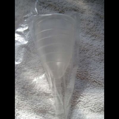Alicia Menstrual Cup Hygina HTF Brand Small or Medium Sizes Health Discontinued