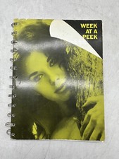 Calendario Week-At-A-Glace 1966 umorismo in topless The Nationwide Co. rilegato a spirale