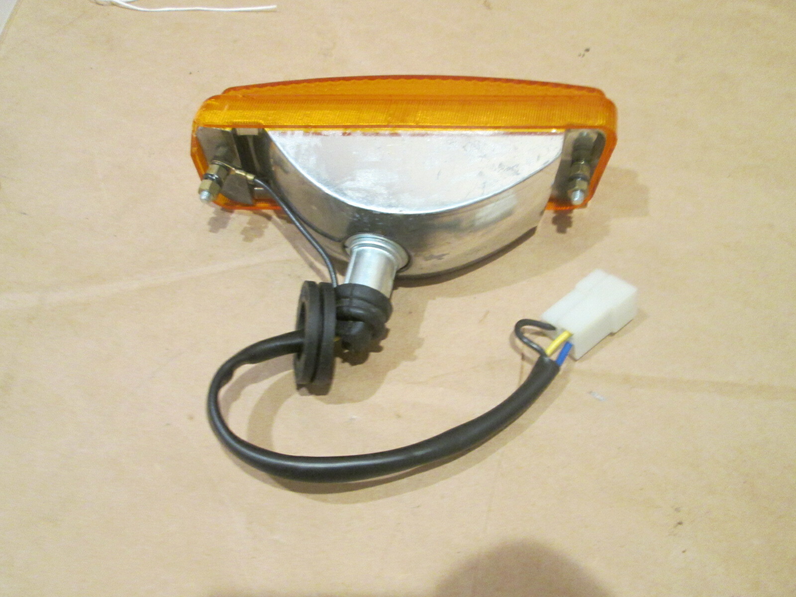 Ferrari 246 Dino GT Front Indicator Light P/N 20176301