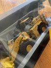 Tonkin Replicas Caterpillar CAT 1:50 scale 988K wheel loader mining — photo 4