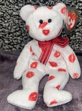 Ty Beanie Babies Smooch Bear 2000 New with Tag  Hang Tag Protector RETIRED 8.5  