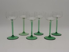 sechs Weingläser , wohl Jugendstil , grün