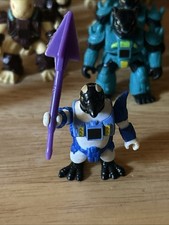 *Complete* Battle Beasts #75 Pugnacious Penguin Vintage Hasbro w/ Weapon Rubsign