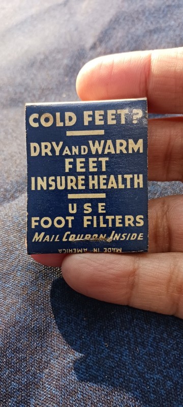 FOOT FILTER ADVERTISE.  1960S...UNSTRUCK MATCHBOOK