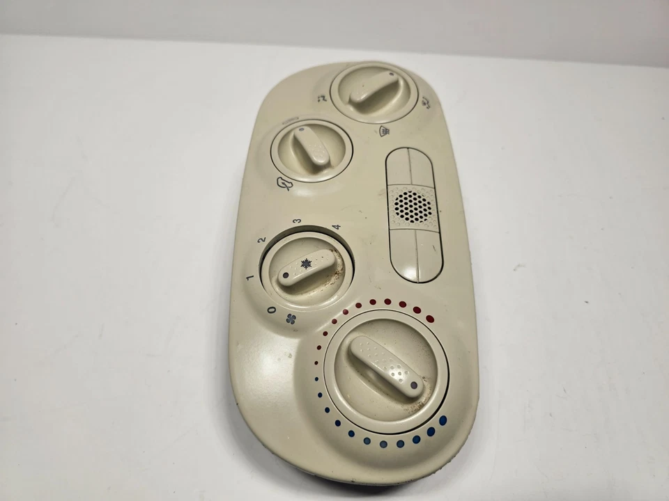 2012 - 2017 Fiat 500 Manual Climate Control Front Panel Trim Ivory 1WZ17JW4A - Image 2 of 4