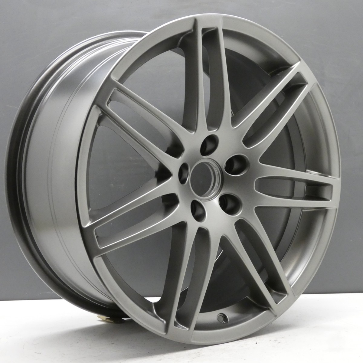 AUDI TT S LINE 8J0 SPEEDLINE GREY 18