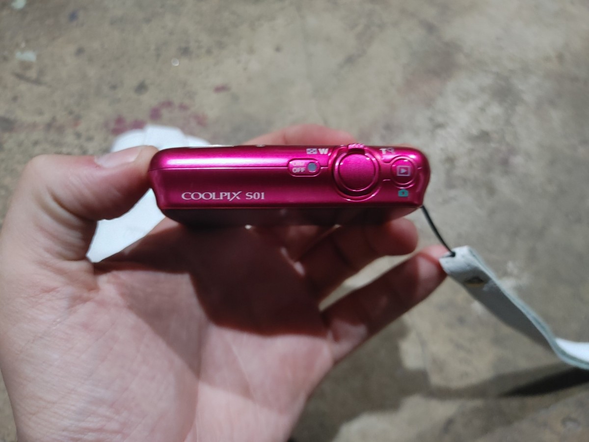 【レア】Nikon COOLPIX S01 ピンク s-l400.jpg