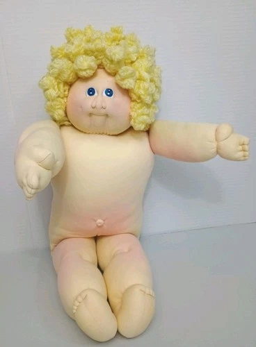 Cabbage Patch Kids soft sculpture little people Girl