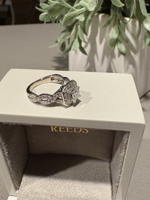 Vera Wang Love Collection Engagement Ring 