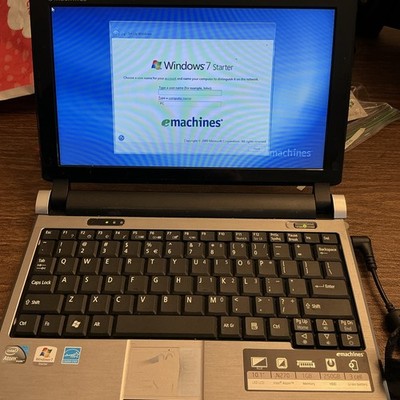 EMachines EM250 Series KAV60 10.1'' Laptop Notebook