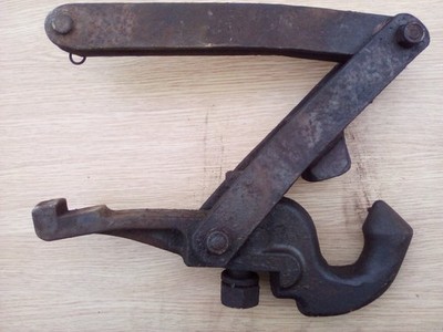 David Brown Pick Up Hitch Hook MwSt Inc