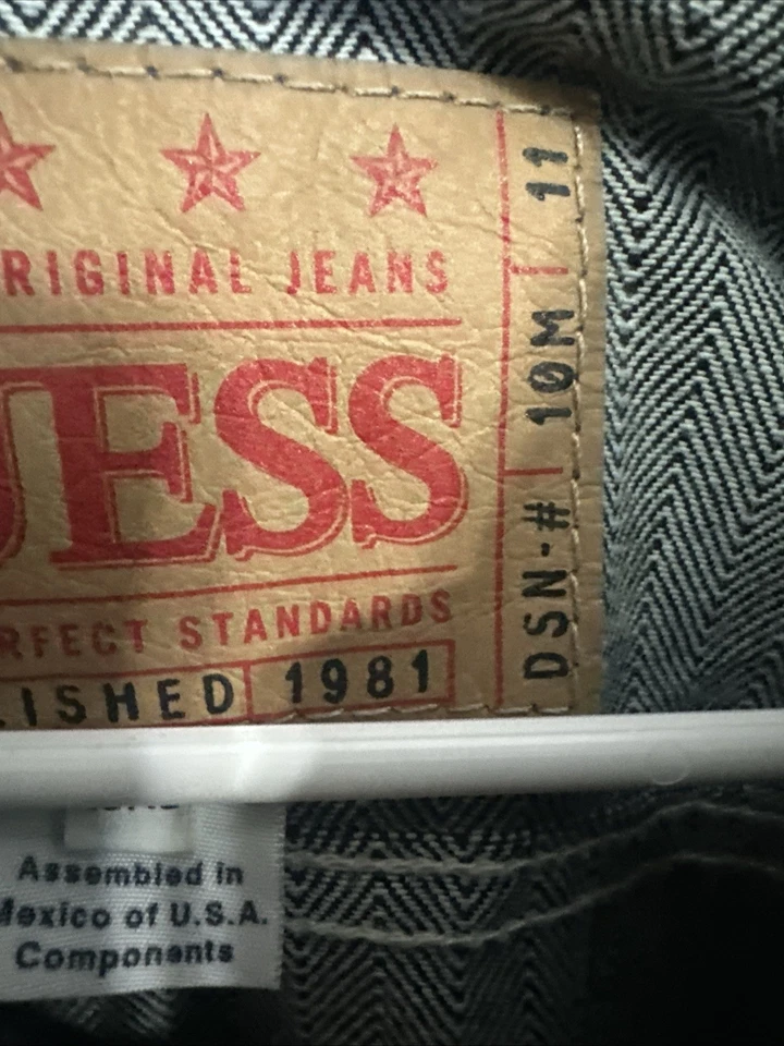 Chaqueta de Camionero Denim Negra Vintage GUESS Juvenil Talla XL 16-18 Foto 3 de 4