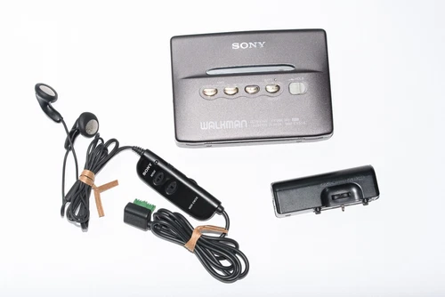 SONY WM-EX555 CASSETTE PLAYER WALKMAN USED REPAIRED  NEW BELT FROM JAPAN