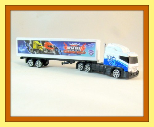 TRANSPORT TRUCK,WHITE MOTORMAX DIECAST CAR/TRUCK COLLECTOR'S MODEL,NEW - Picture 8 of 12