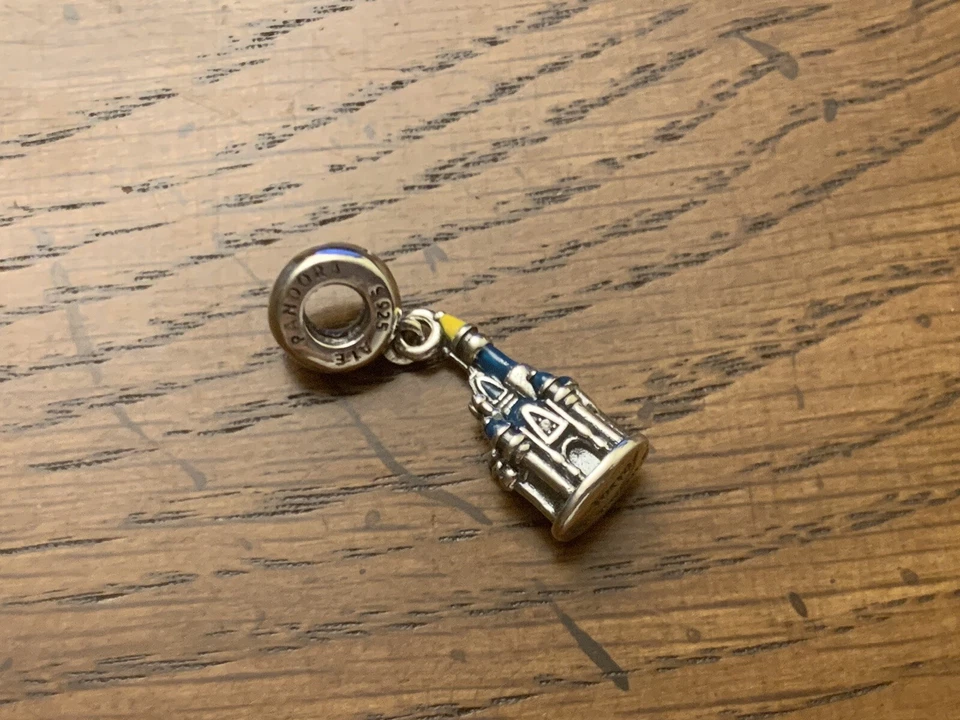 NEW Genuine Pandora Silver S925 Disney Resorts Tokyo Cinderella Castle Charm - Image 2 of 4