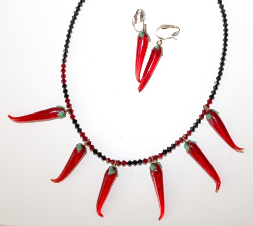 Murano Glass PEPPERS Necklace Earrings SET Gold Filled Clasp Vintage