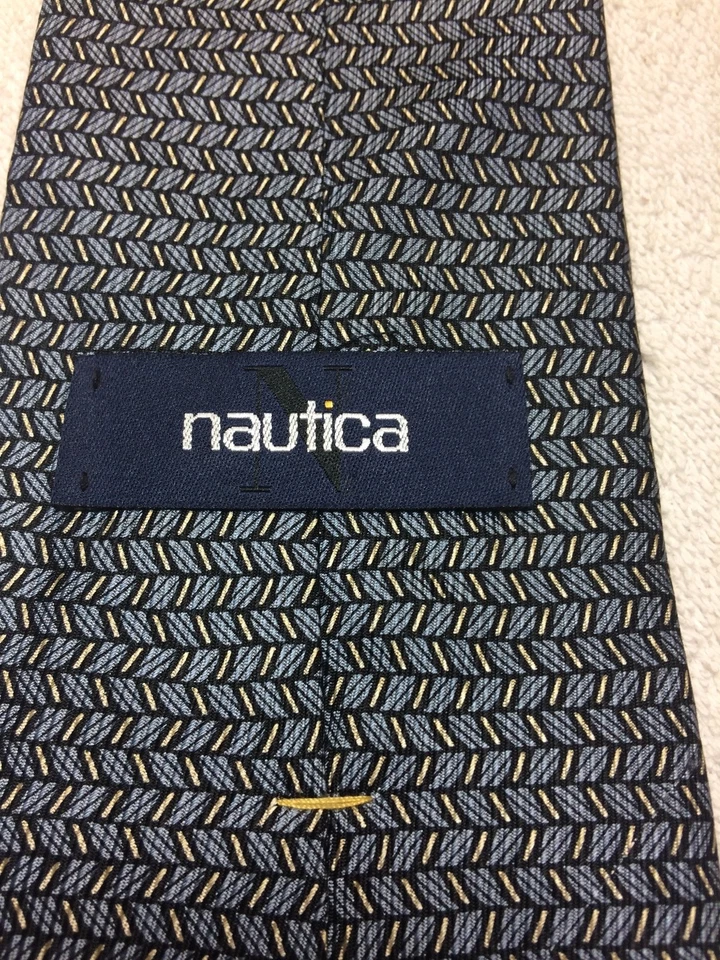 CORBATA NAUTICA HOMBRE AZUL CON DETALLES AMARILLOS 3,75 X 58 Foto 4 de 4