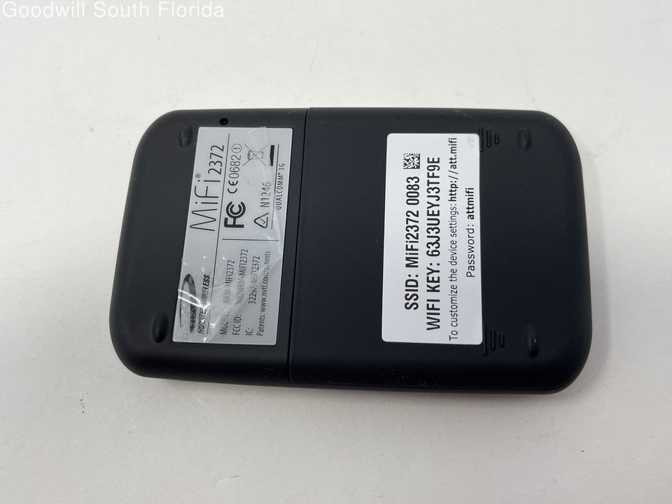 AT&T Novatel Wireless MiFi 2372 Mobile Hotspot 69200 Broadband Modem