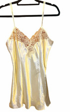 Victoria's Secret Womens Ivory Satin Lace Chemise Full Slip Size M