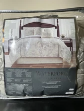 Waterford Fine Linen 4-Piece King Comforter Set FAIRLANE Demask Silver