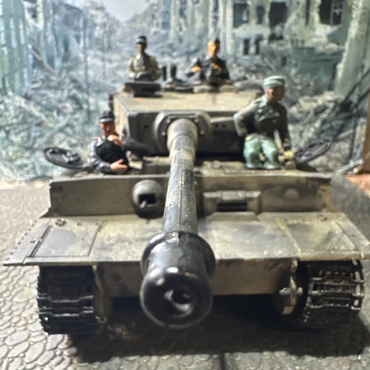 UNIMAX ユニマックス FORCES 1/32 ドイツ軍 1941年 希少 UNIMAX ユニマックス FORCES 1/32 ドイツ軍 1941年 希少 1:32 Diecast