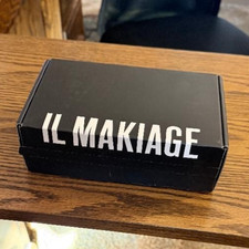 IL MAKIAGE SET- UNOPENED-Foundation 35, Concealer, Primer, Mystery Gift