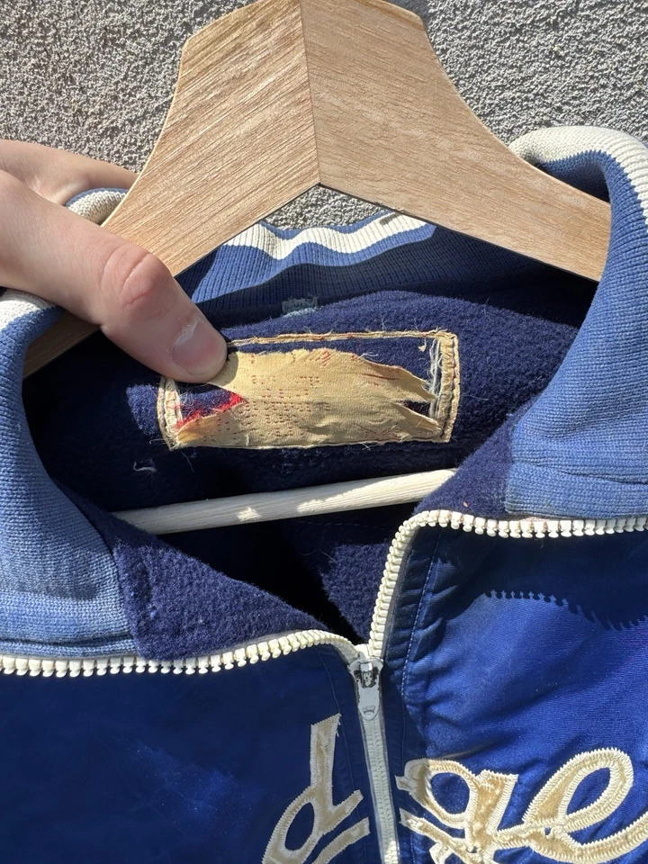 Chaqueta Goodman And Sons vintage emitida por el jugador de finales de la década de 1960 por calentamiento de los Dodgers de Los Ángeles Foto 3 de 4