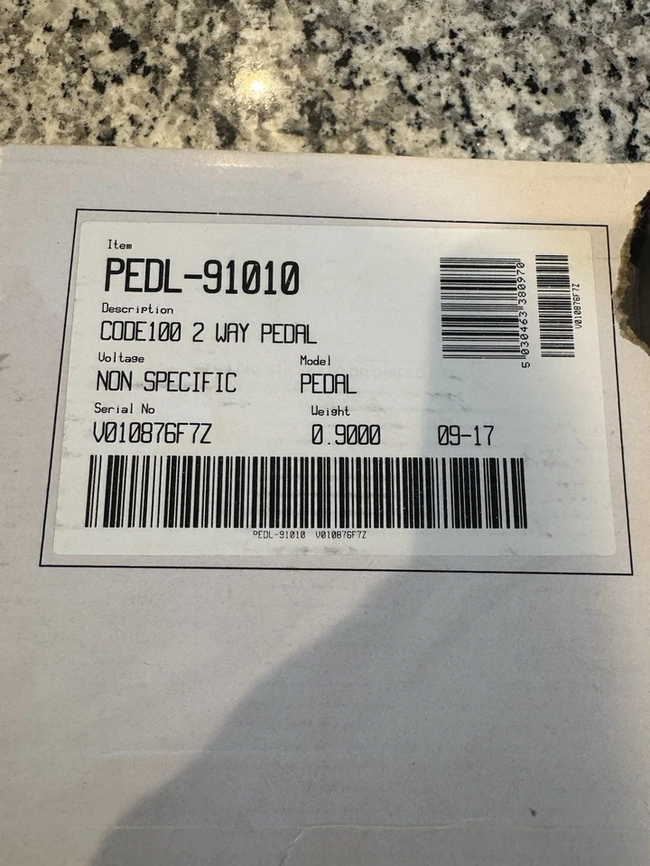 Marshall PEDL-91010 2-way Footswitch for CODE Digital Amp Amplifiers PEDL91010 - Image 3 of 3