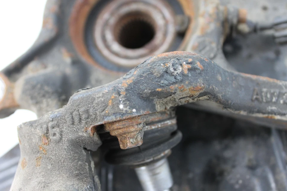 Buje de dirección portador de cojinete de rueda delantera izquierda BMW E53 X5 OEM #03185 Foto 2 de 4