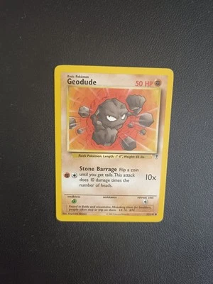 Pokemon Card Geodude Legendary Collection 77/110 - Photo 1/2