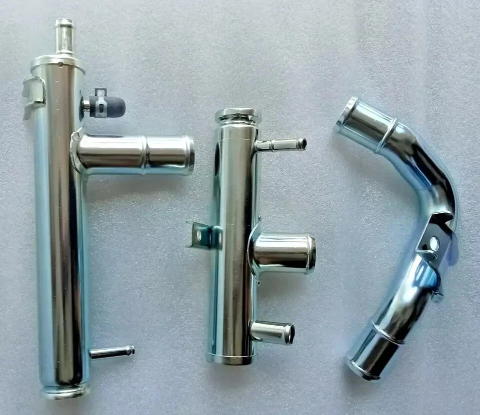 OEM Suzuki Samurai Sierra Drover SJ413 G13A G13BA 8 Valve Complete Set of Pipes - Image 3 of 3