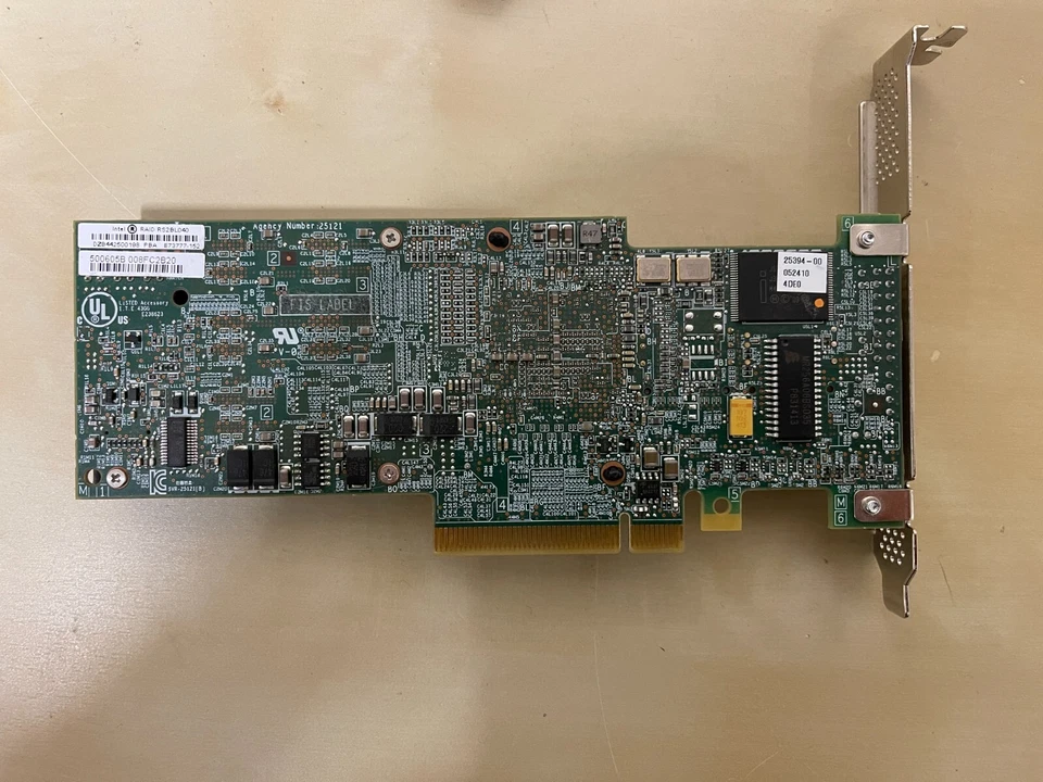 ** Intel RS2BL040 SAS / SATA RAID Controller Card w/Cable - Image 3 of 3