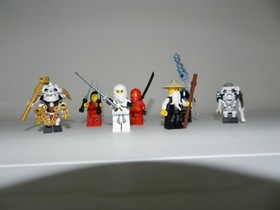 Lego 2507 Ninjago Fire Temple Set of Minifigures